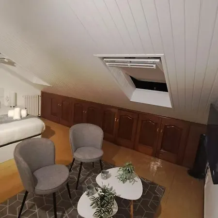 La Buhardilla De Tuy *