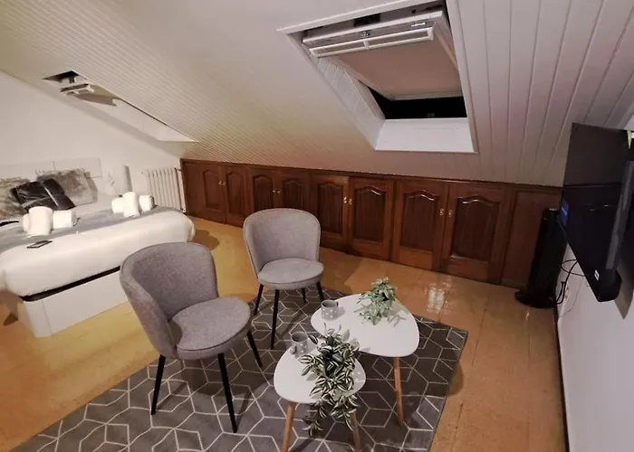 La Buhardilla De Tuy * Tui